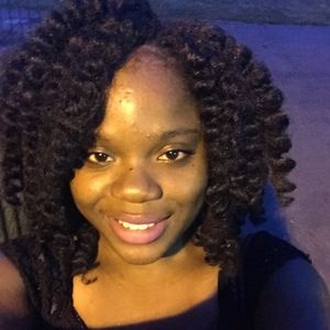 Meet your Posher, Madochee